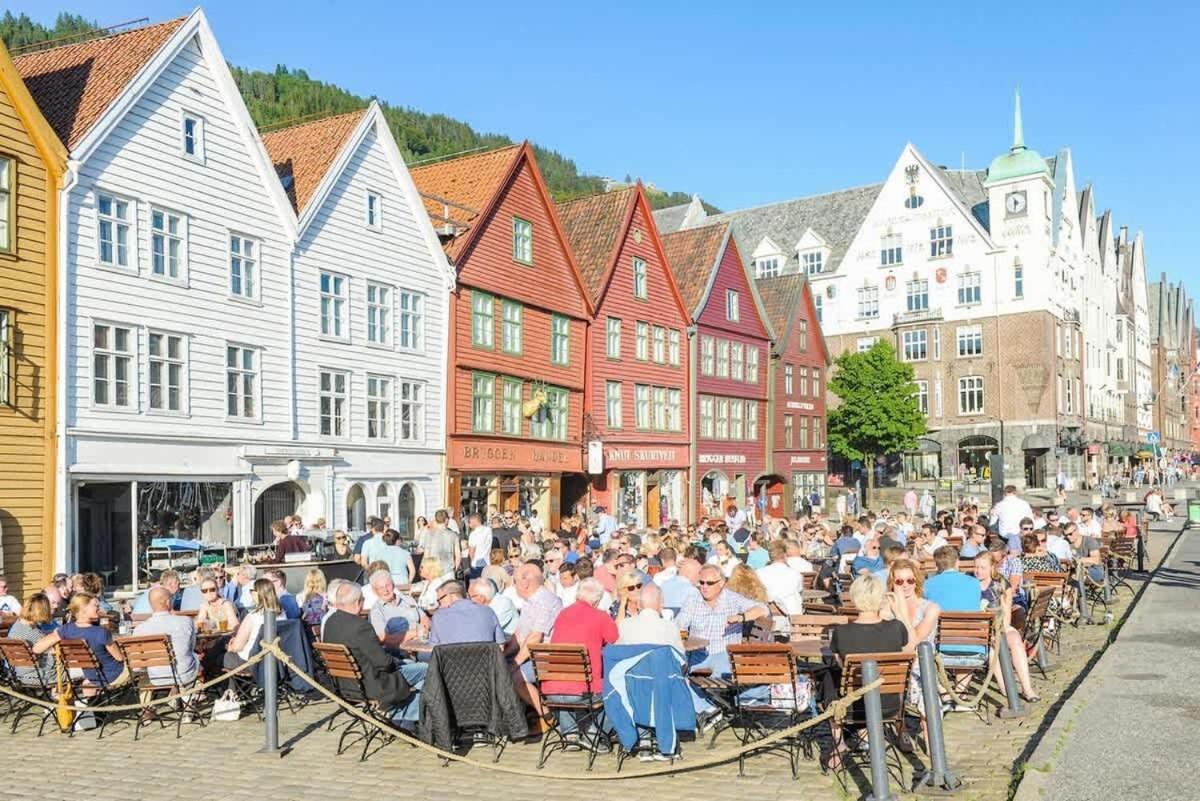 Dinbnb Apartments Bryggen ベルゲン エクステリア 写真