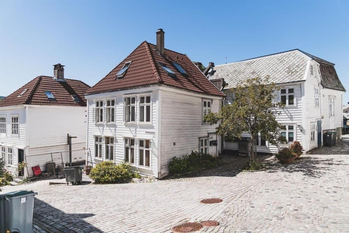 Dinbnb Apartments Bryggen ベルゲン エクステリア 写真